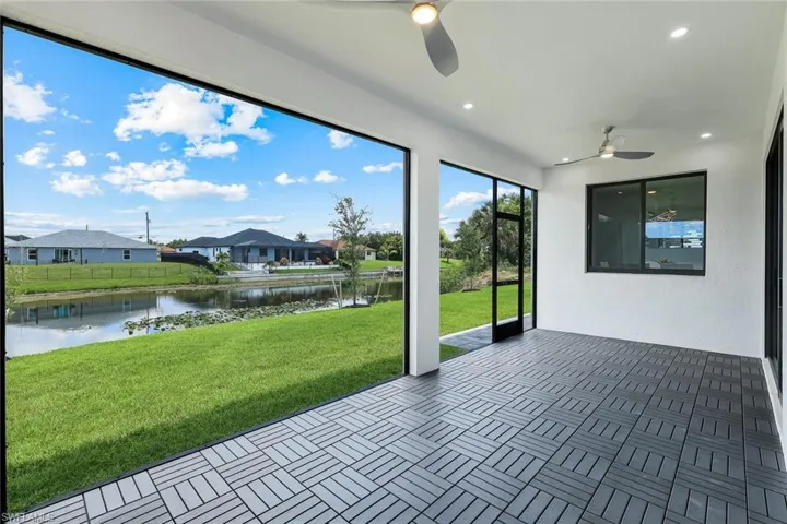 313 Ne 5th Ter, Cape Coral, Florida 33909