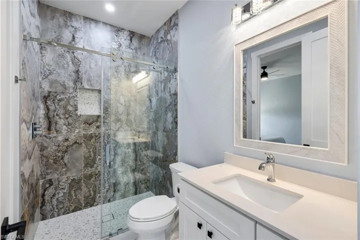 313 Ne 5th Ter, Cape Coral, Florida 33909