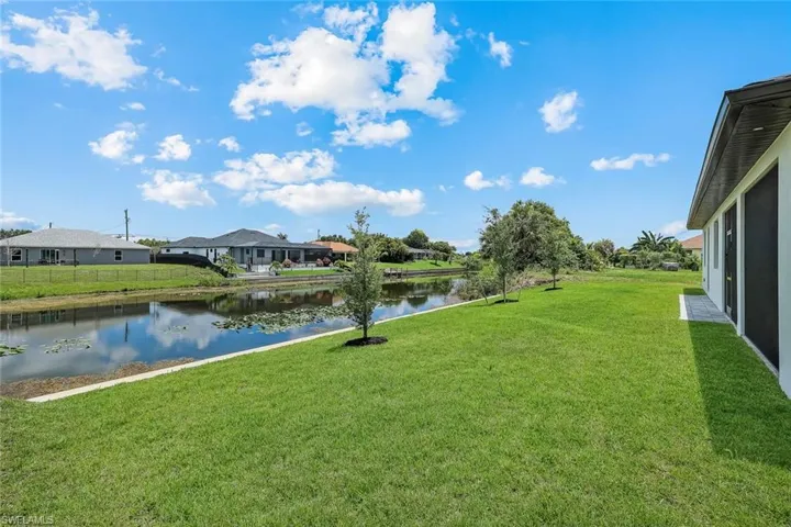 313 Ne 5th Ter, Cape Coral, Florida 33909