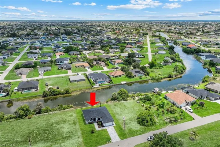 313 Ne 5th Ter, Cape Coral, Florida 33909