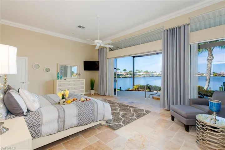 4902 Sw 5th Pl, Cape Coral, Florida 33914