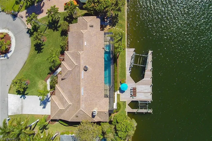 4902 Sw 5th Pl, Cape Coral, Florida 33914