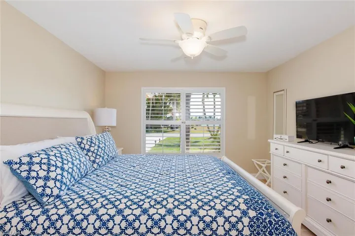 4902 Sw 5th Pl, Cape Coral, Florida 33914