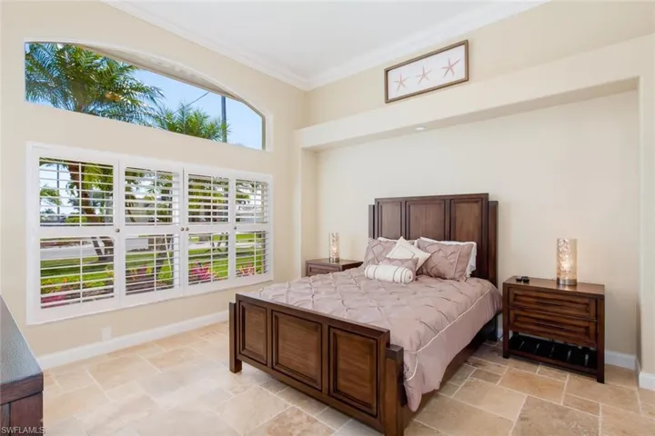 4902 Sw 5th Pl, Cape Coral, Florida 33914