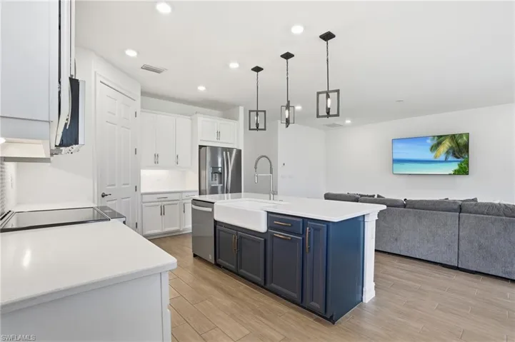 28032 Captiva Shell Loop, Bonita Springs, Florida 34135