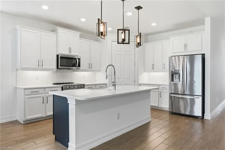 28032 Captiva Shell Loop, Bonita Springs, Florida 34135