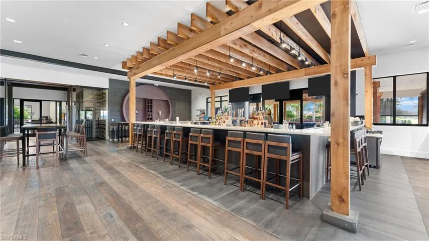 Formal Dining
