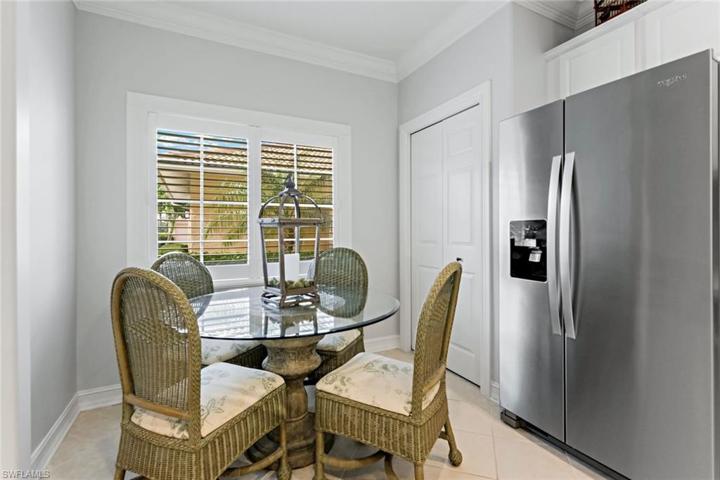 9128  Michael  CIR, Naples, FL 34113
