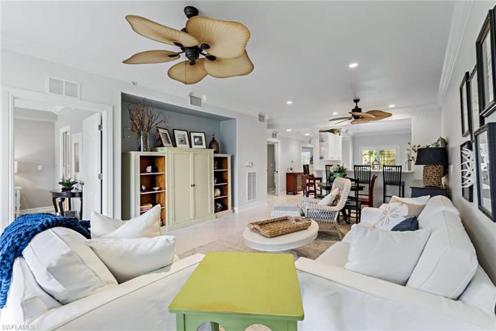 9128  Michael  CIR, Naples, FL 34113