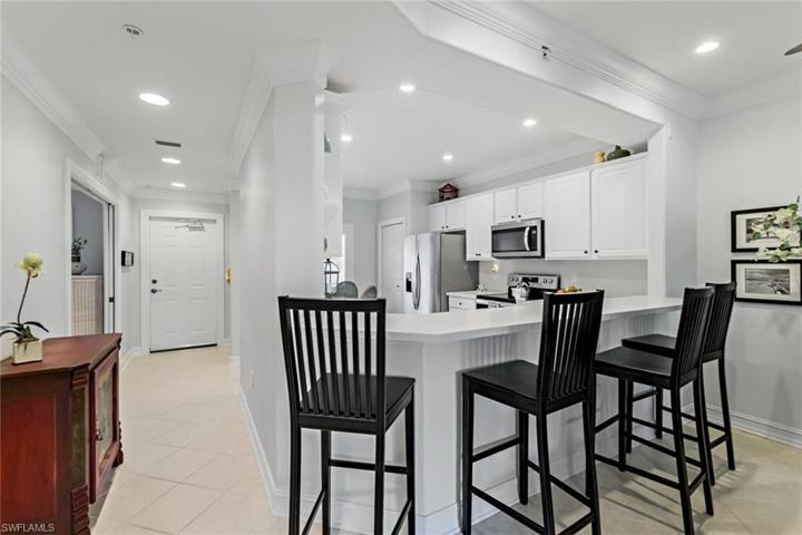 9128  Michael  CIR, Naples, FL 34113