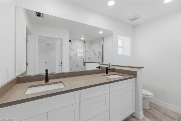 902  Clark  AVE, Lehigh Acres, FL 33972