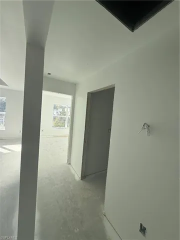902  Clark  AVE, Lehigh Acres, FL 33972