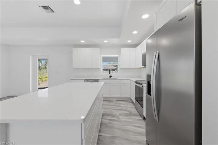 902  Clark  AVE, Lehigh Acres, FL 33972