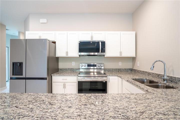 4964-4966  24th SW ST, LEHIGH ACRES, FL 33973