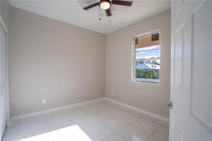 4964-4966  24th SW ST, LEHIGH ACRES, FL 33973