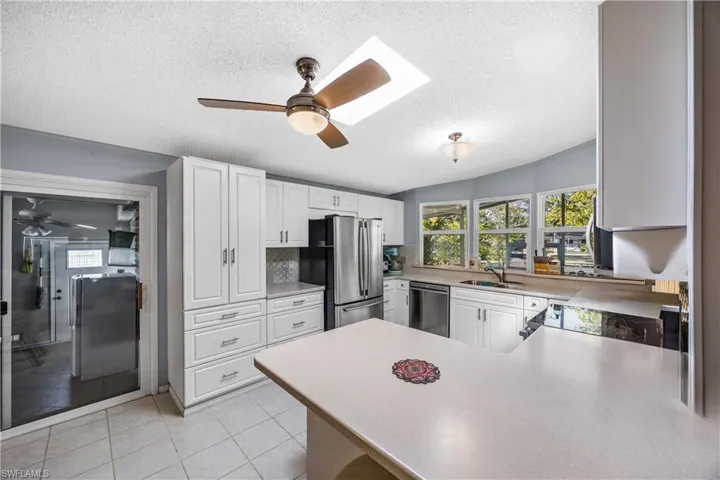 214 Riverwood Rd, Naples, Florida 34114