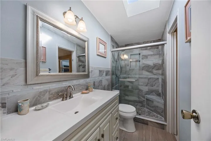 214 Riverwood Rd, Naples, Florida 34114