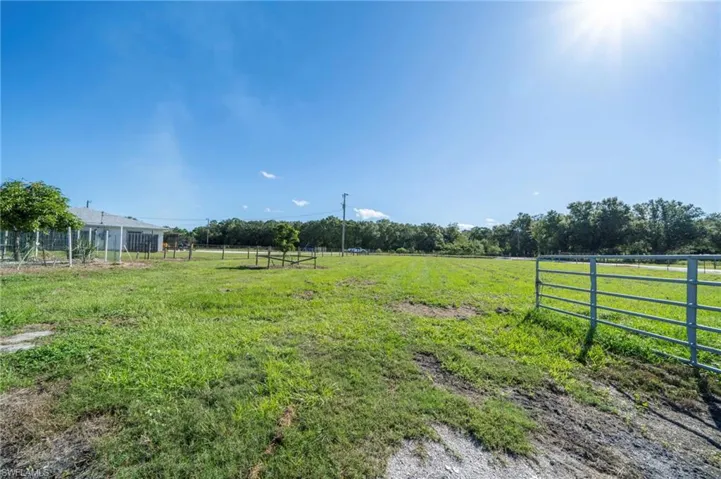 17331 Perry Ranch Rd, North Fort Myers, Florida 33917