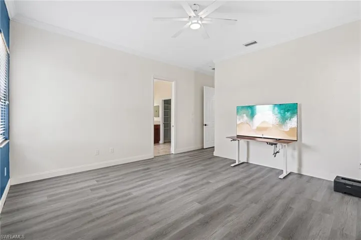 2160  Vardin  PL, Naples, FL 34120
