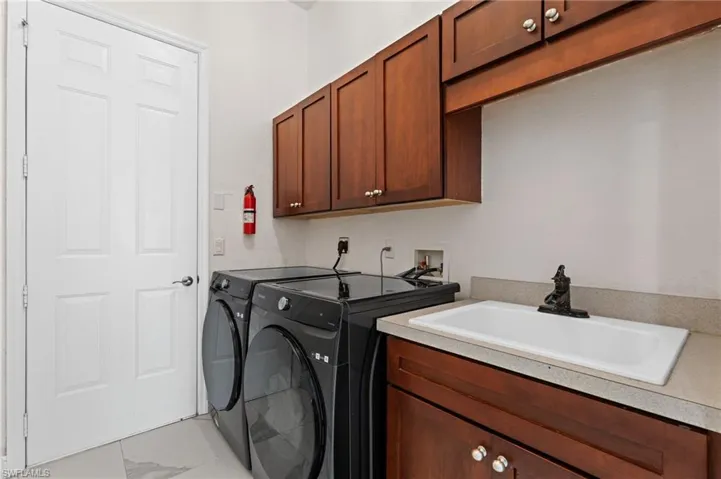 2160  Vardin  PL, Naples, FL 34120