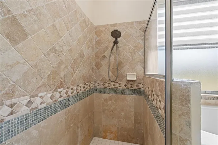 2160  Vardin  PL, Naples, FL 34120