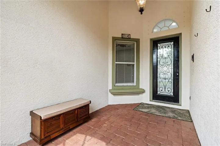 2160  Vardin  PL, Naples, FL 34120