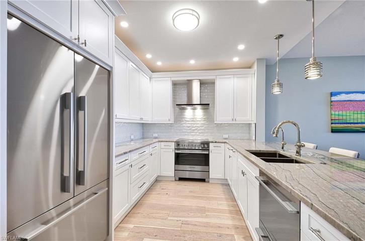 410 Flagship DR # 705, NAPLES FL 34108