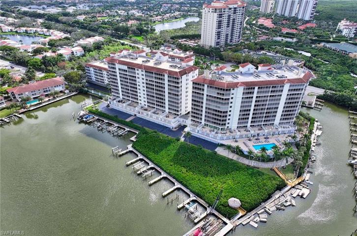 410 Flagship DR # 705, NAPLES FL 34108