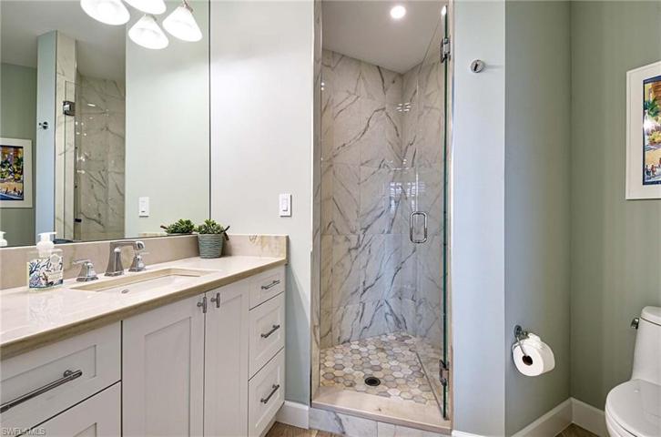 410 Flagship DR # 705, NAPLES FL 34108
