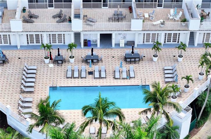 410 Flagship DR # 705, NAPLES FL 34108