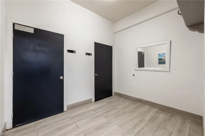 916 Se 14th Ave, Cape Coral, Florida 33990