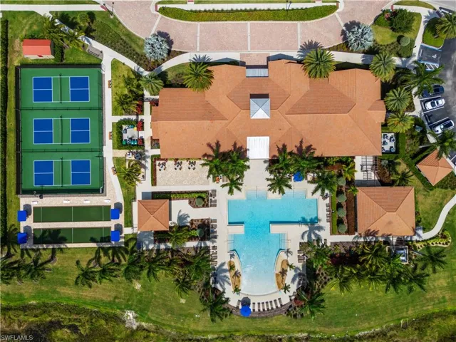 1150  Penrose  CT, Naples, FL 34113