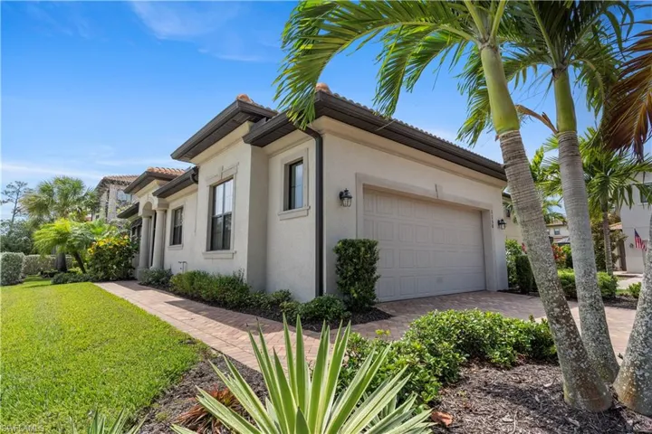 1150  Penrose  CT, Naples, FL 34113