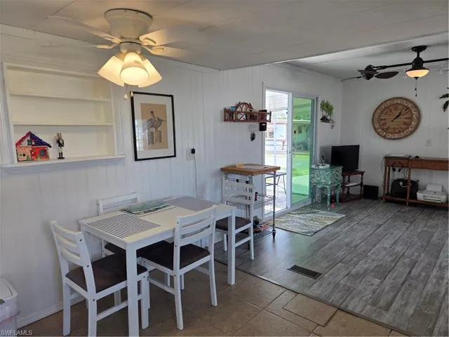 Eat-in Kitchen
