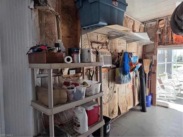 There are 2 adjoining sheds!