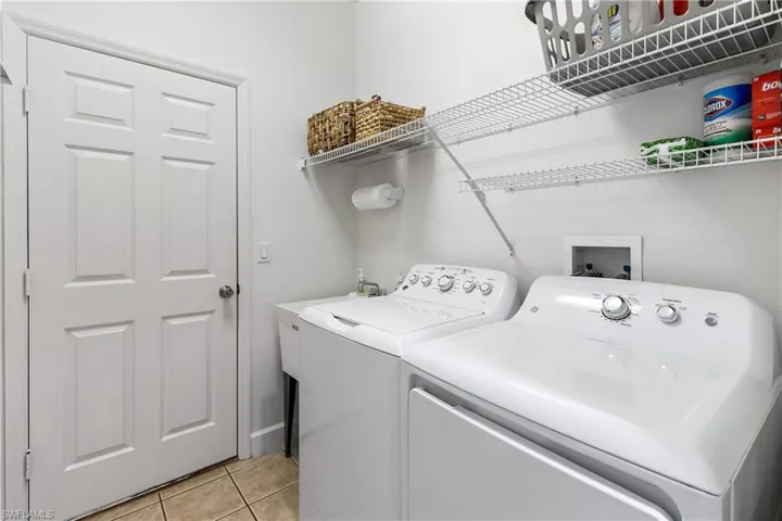 14955 Sterling Oaks DR, NAPLES FL 34110