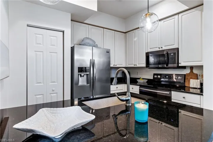 14955 Sterling Oaks DR, NAPLES FL 34110