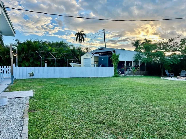 3409 Goldie Ln, Naples, Florida 34112