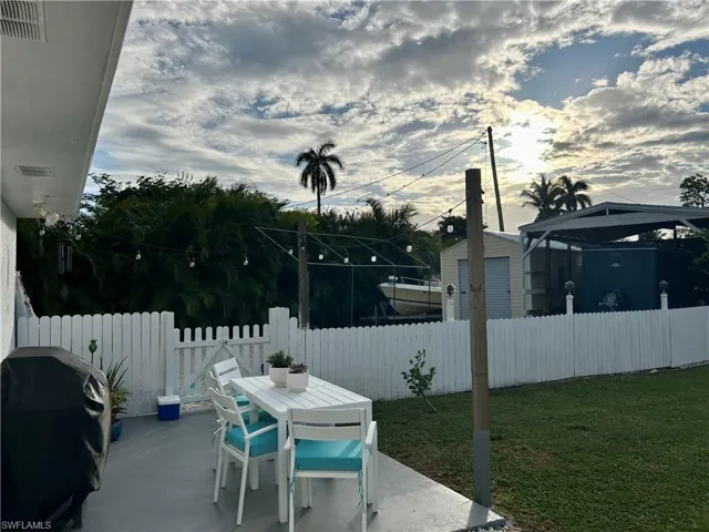 3409 Goldie Ln, Naples, Florida 34112