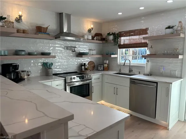 3409 Goldie Ln, Naples, Florida 34112