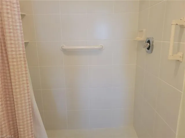 Easy walk-in shower