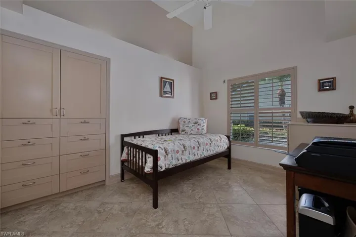 Guest bedroom or den
