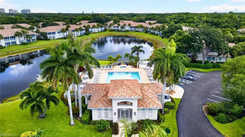25050 Ballycastle Ct 101, Bonita Springs, Florida 34134