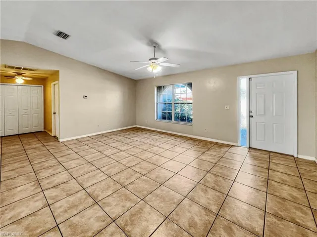 208 SE 17th  ST, Cape Coral, FL 33990