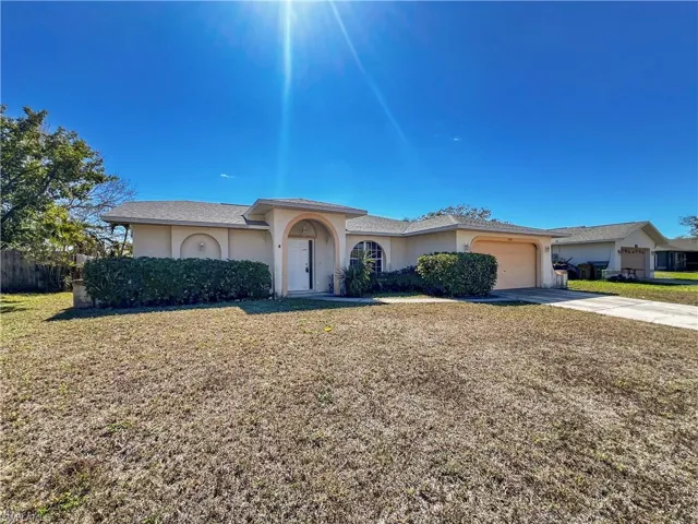 208 SE 17th  ST, Cape Coral, FL 33990