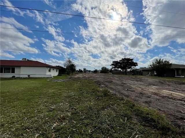 410 NE Van Loon  LN, CAPE CORAL, FL 33909