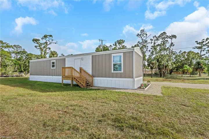 8111 Breeze Dr, North Fort Myers, Florida 33917