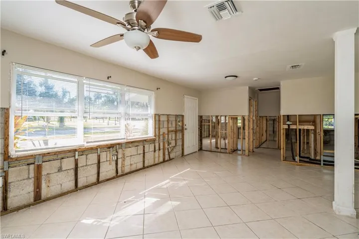 2705 Michigan Ave, Fort Myers Fl 33916