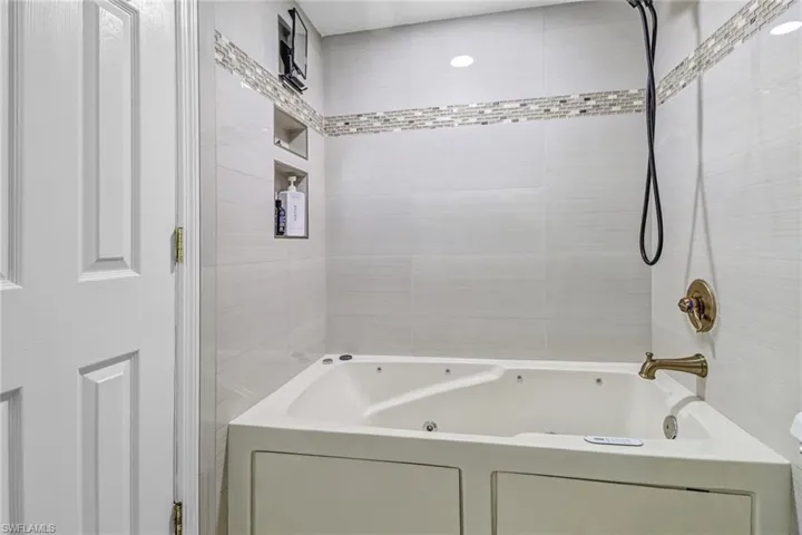 25482 Cockleshell Dr # 1106, Bonita Springs Fl 34135