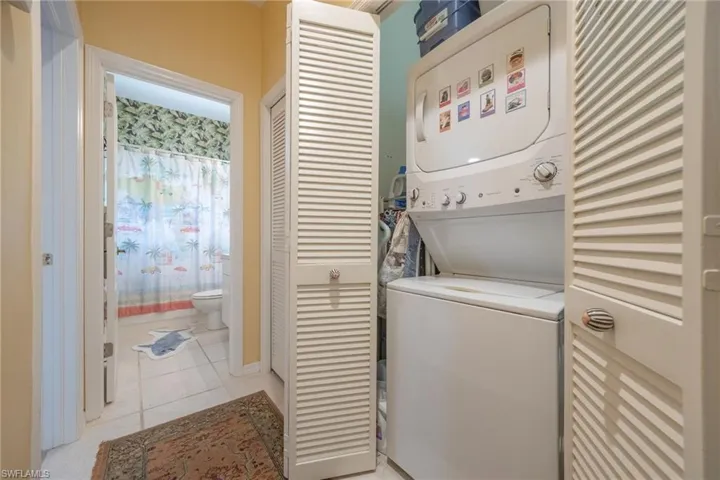 25060  Bay Cedar  DR, Bonita Springs, FL 34134